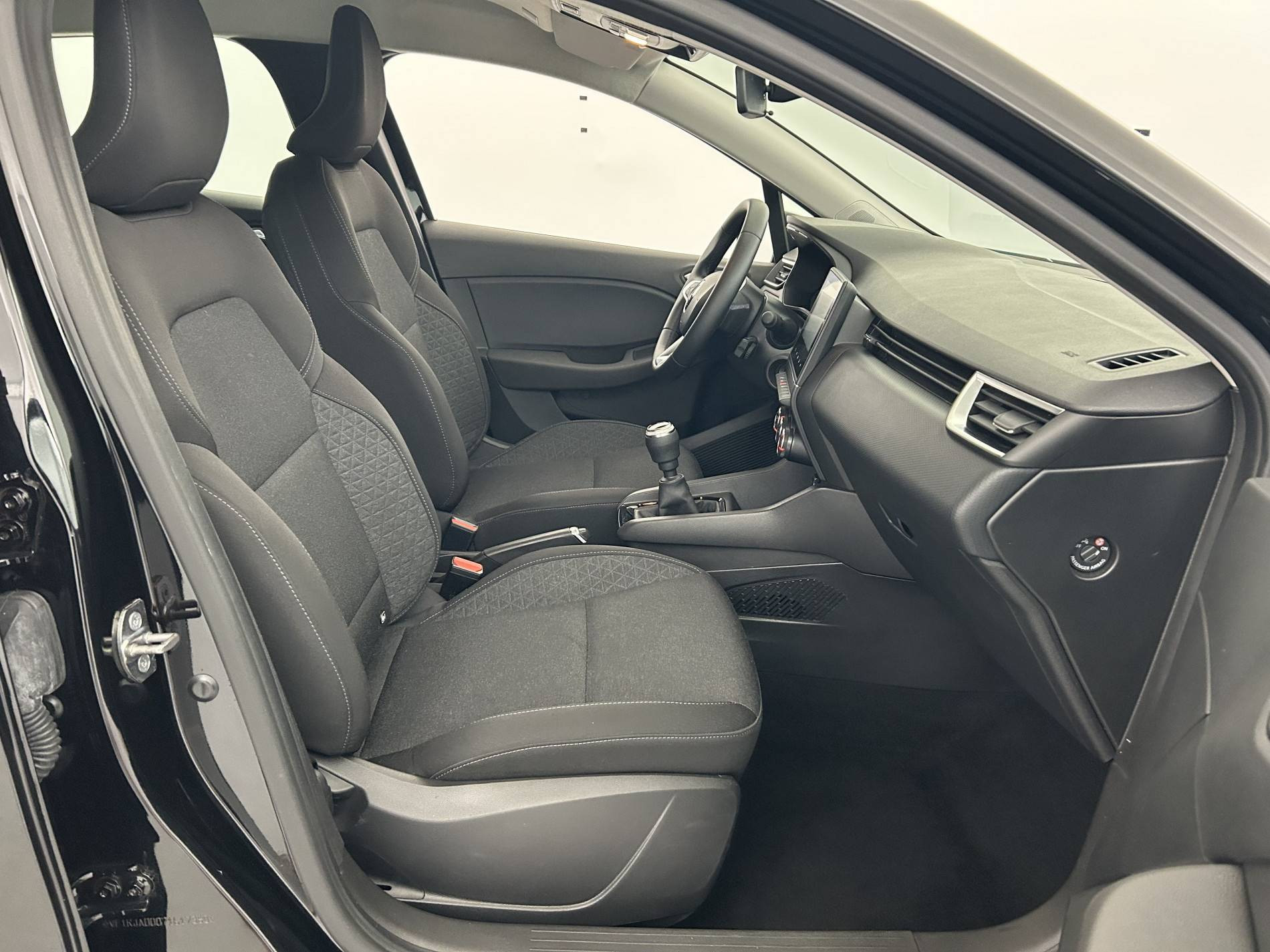 Vente en ligne Renault Clio 5 Clio TCe 90 au prix de 14 990 €