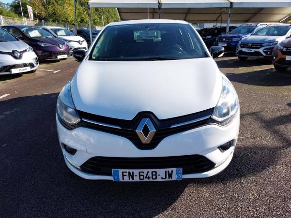 Vente en ligne Renault Clio 4 Clio dCi 90 E6C au prix de 14 390 €