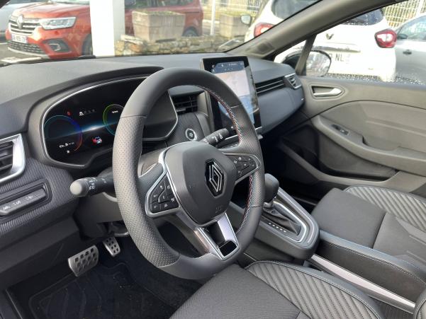 Vente en ligne Renault Clio 5 Clio E-Tech full hybrid 145 au prix de 26 990 €