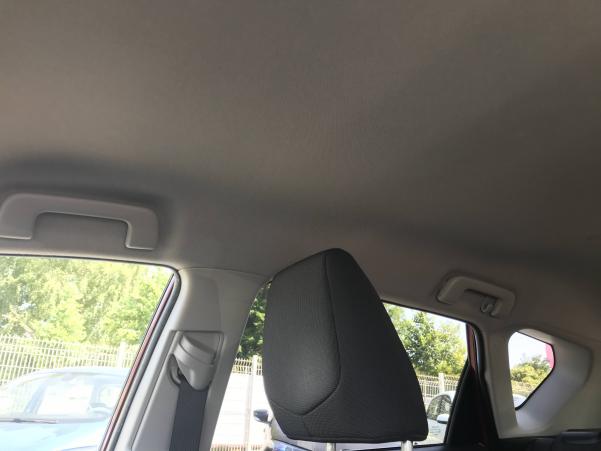 Vente en ligne Toyota Auris Auris Hybride 136h au prix de 15 990 €