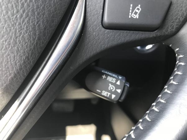 Vente en ligne Toyota Auris Auris Hybride 136h au prix de 15 990 €