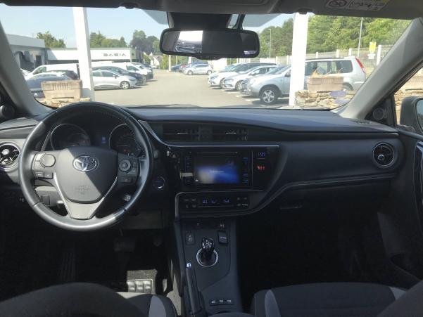 Vente en ligne Toyota Auris Auris Hybride 136h au prix de 15 990 €