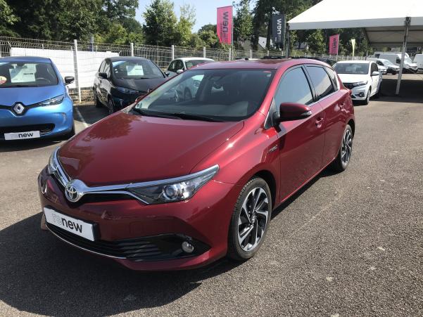 Vente en ligne Toyota Auris Auris Hybride 136h au prix de 15 990 €