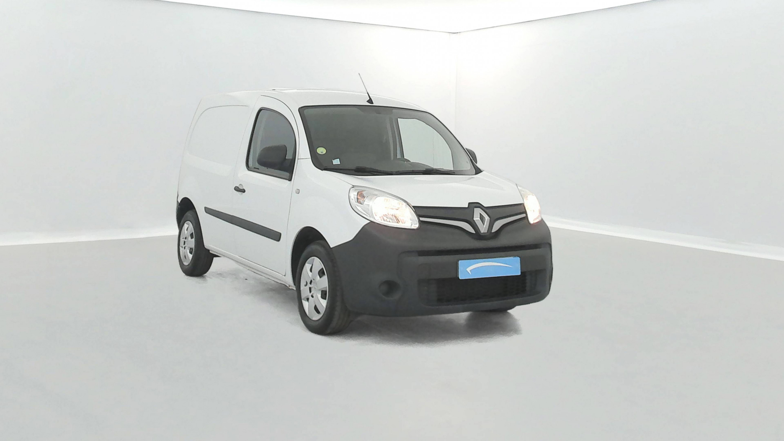 Vente en ligne Renault Kangoo Express  BLUE DCI 95 au prix de 9 990 €