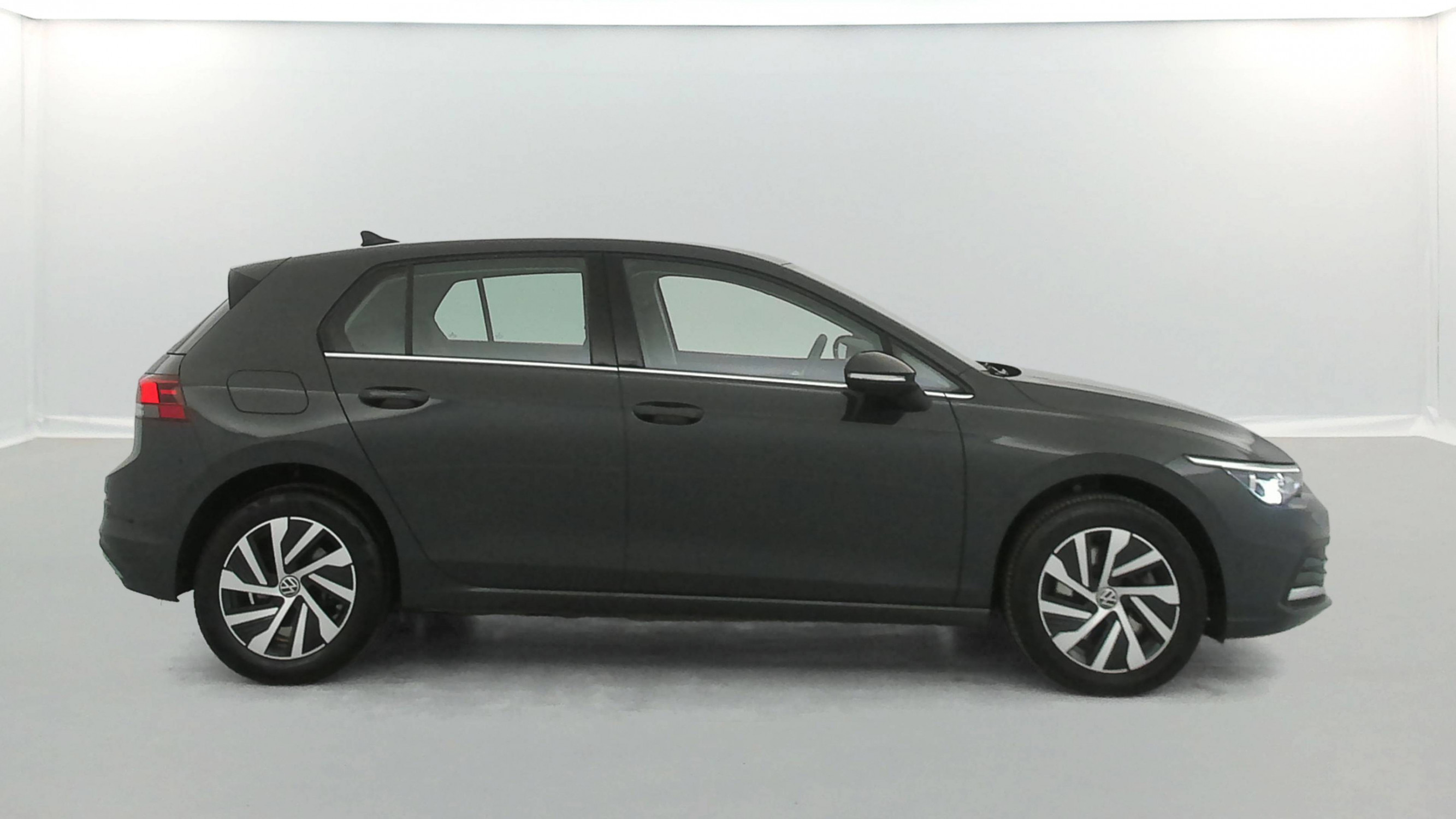 Vente en ligne Volkswagen Golf  1.4 Hybrid Rechargeable OPF 204 DSG6 au prix de 20 790 €