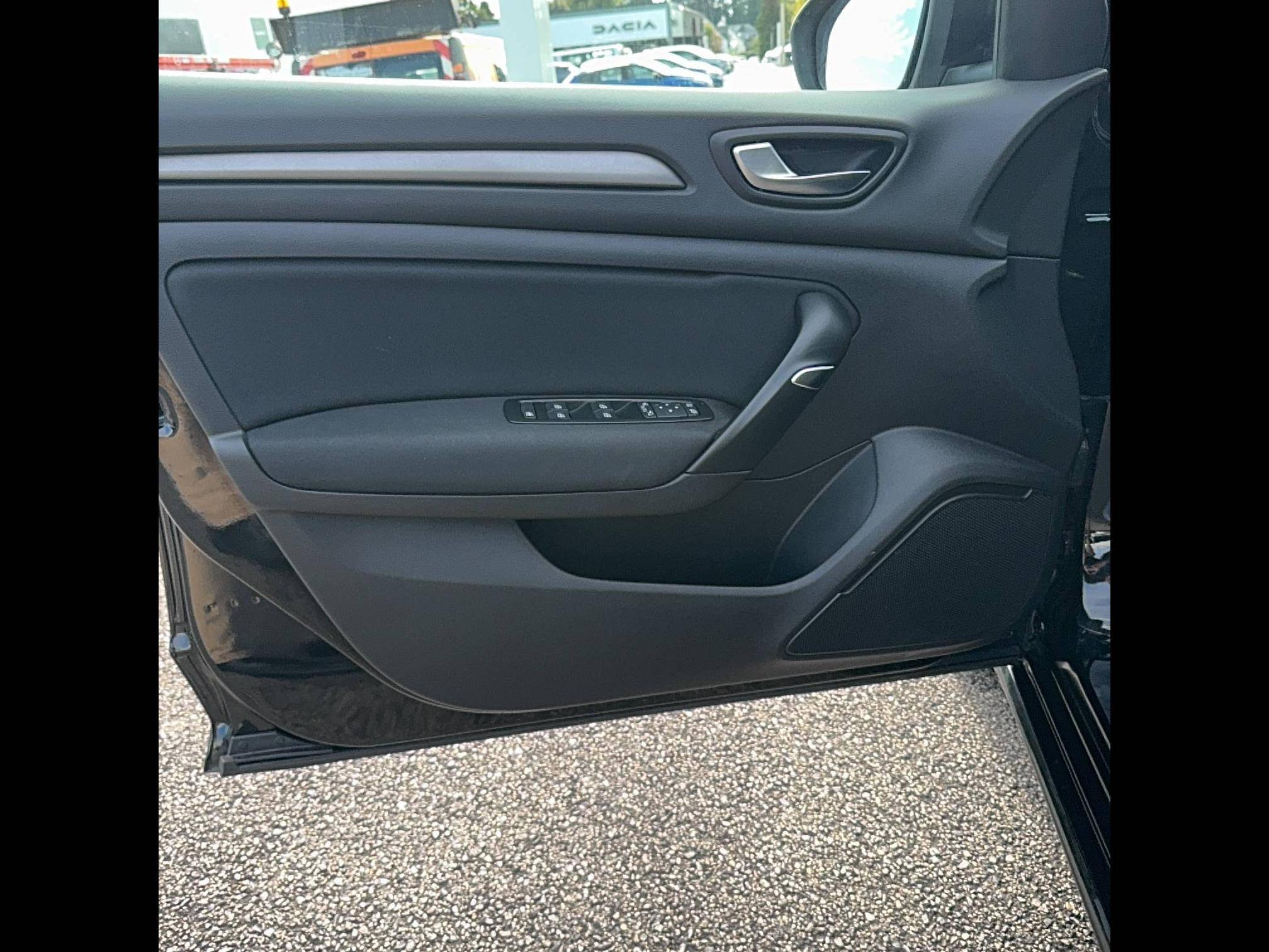 Vente en ligne Renault Megane 4 Estate Mégane IV Estate Blue dCi 115 - 21N au prix de 15 390 €