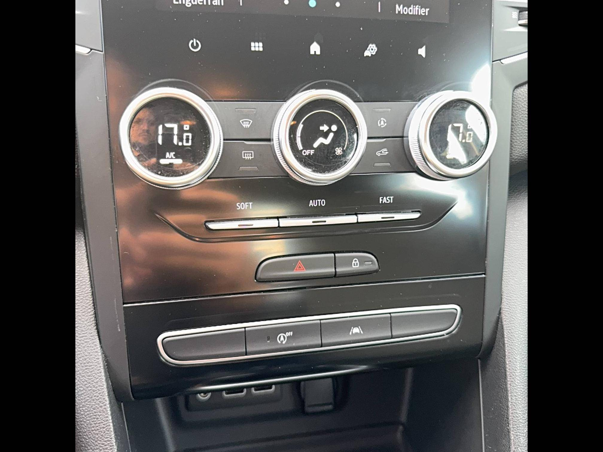 Vente en ligne Renault Megane 4 Estate Mégane IV Estate Blue dCi 115 - 21N au prix de 15 390 €