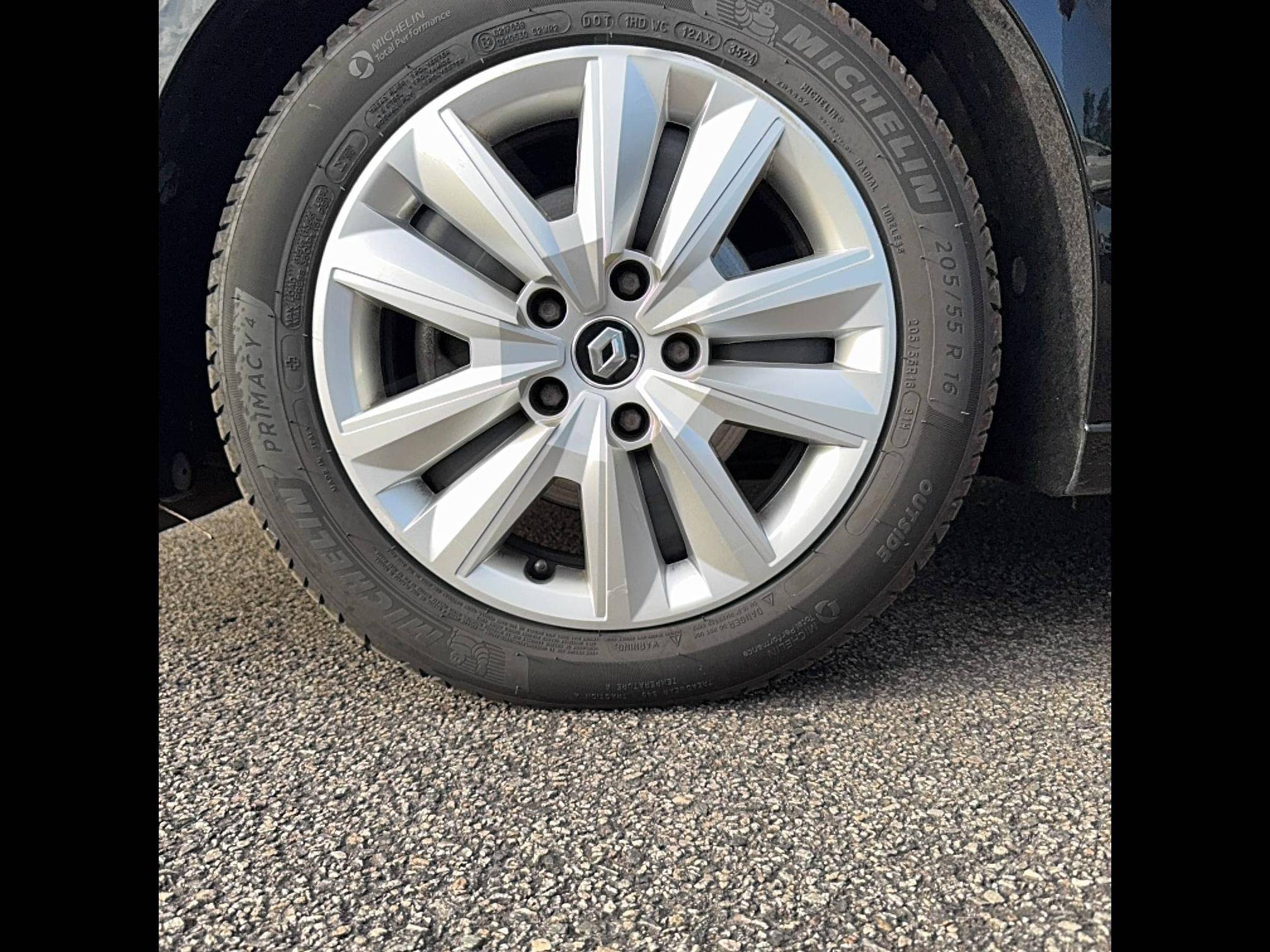 Vente en ligne Renault Megane 4 Estate Mégane IV Estate Blue dCi 115 - 21N au prix de 15 390 €