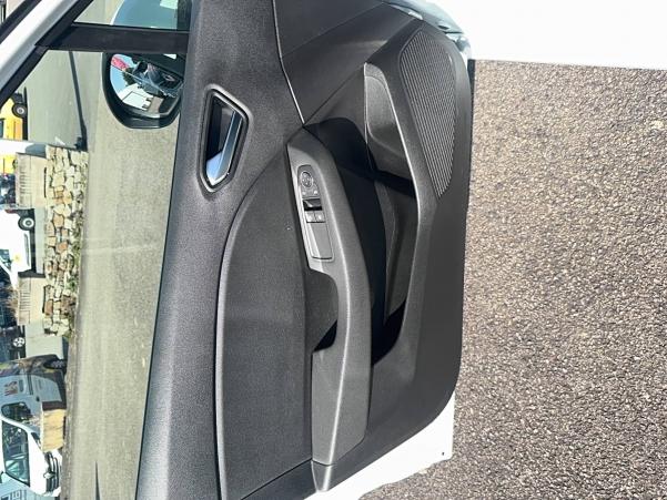 Vente en ligne Renault Clio 5 Clio TCe 90 - 21N au prix de 13 990 €