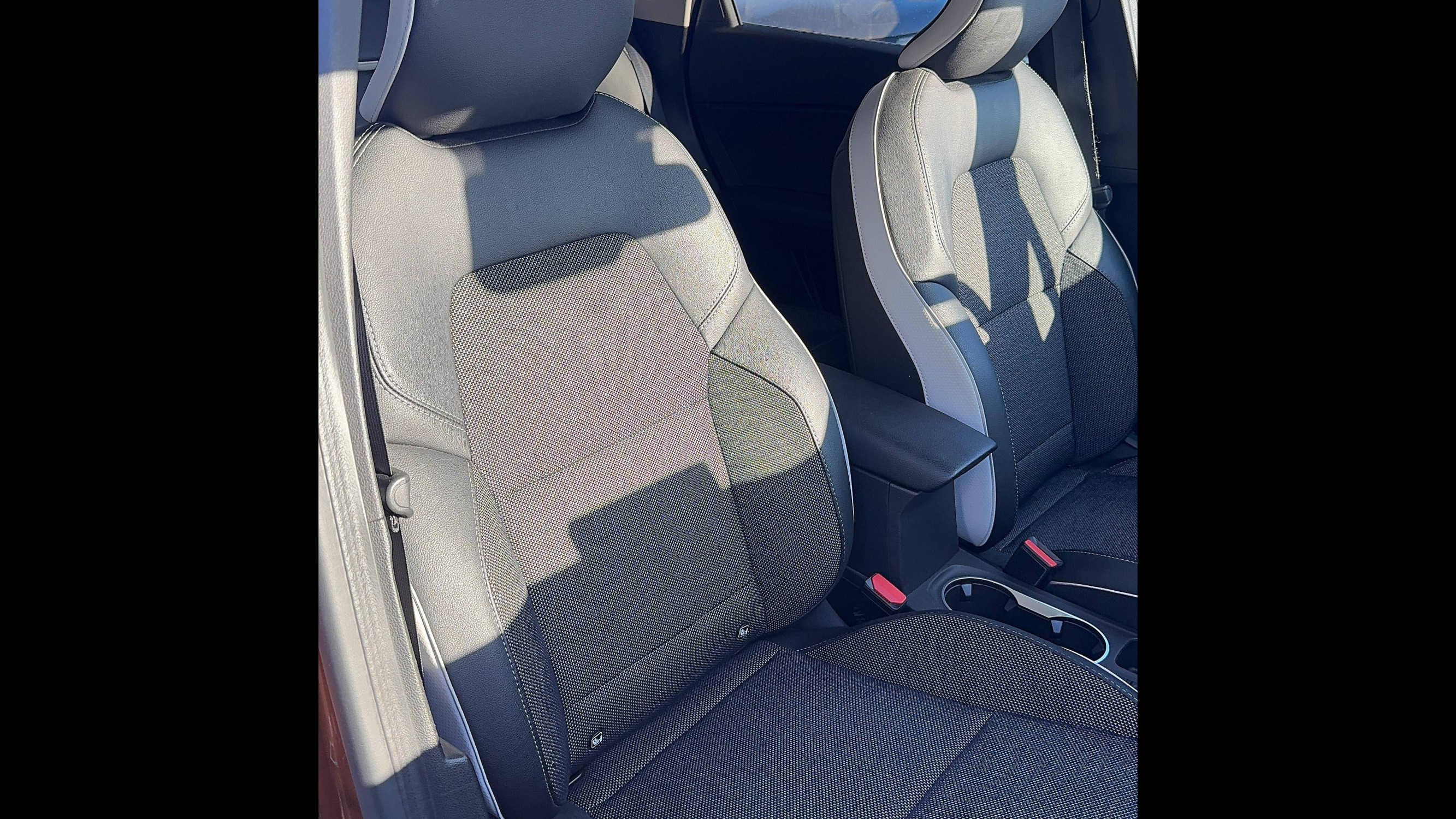 Vente en ligne Renault Captur  E-Tech 145 - 21 au prix de 19 790 €