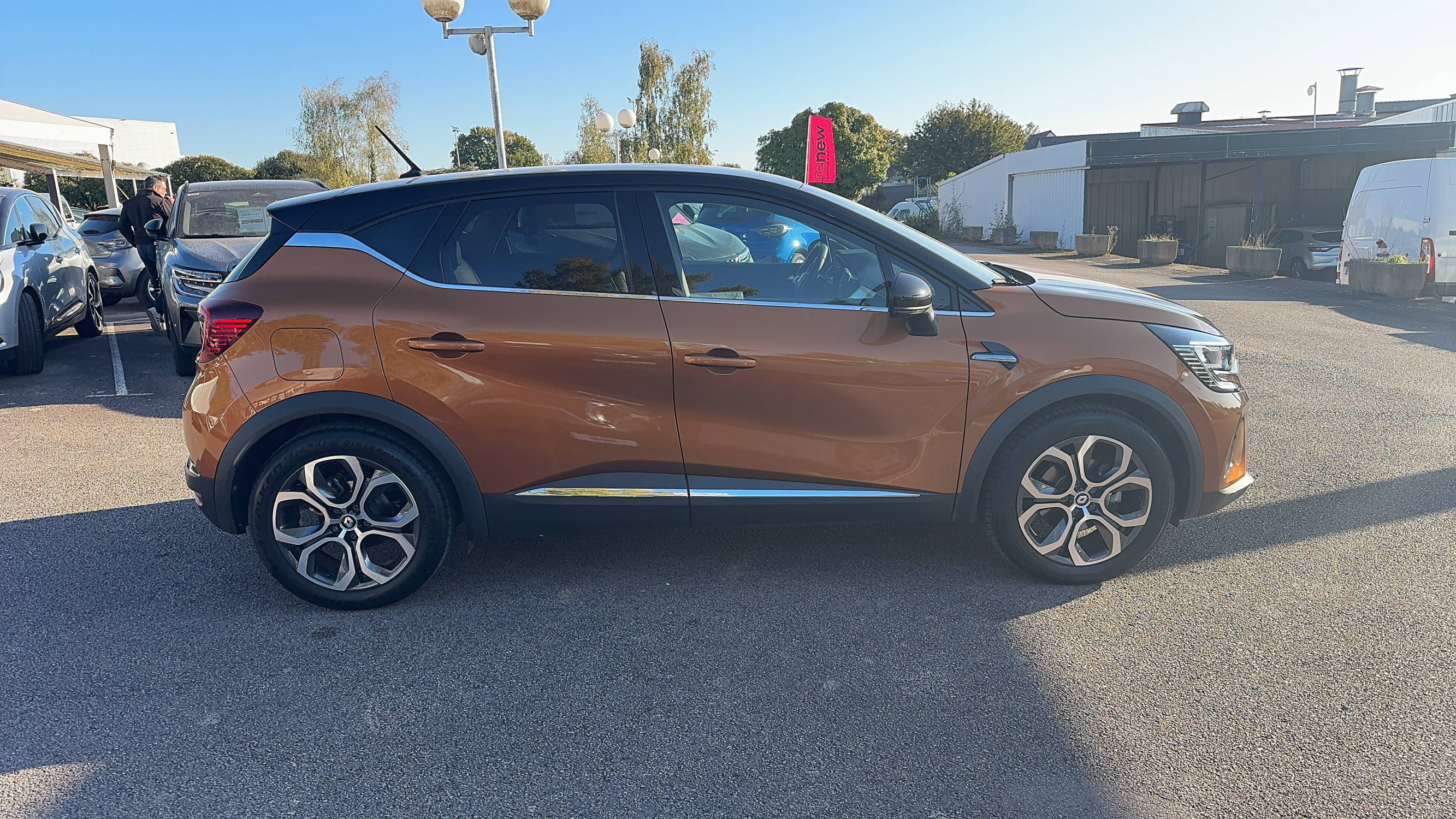 Vente en ligne Renault Captur  E-Tech 145 - 21 au prix de 19 790 €