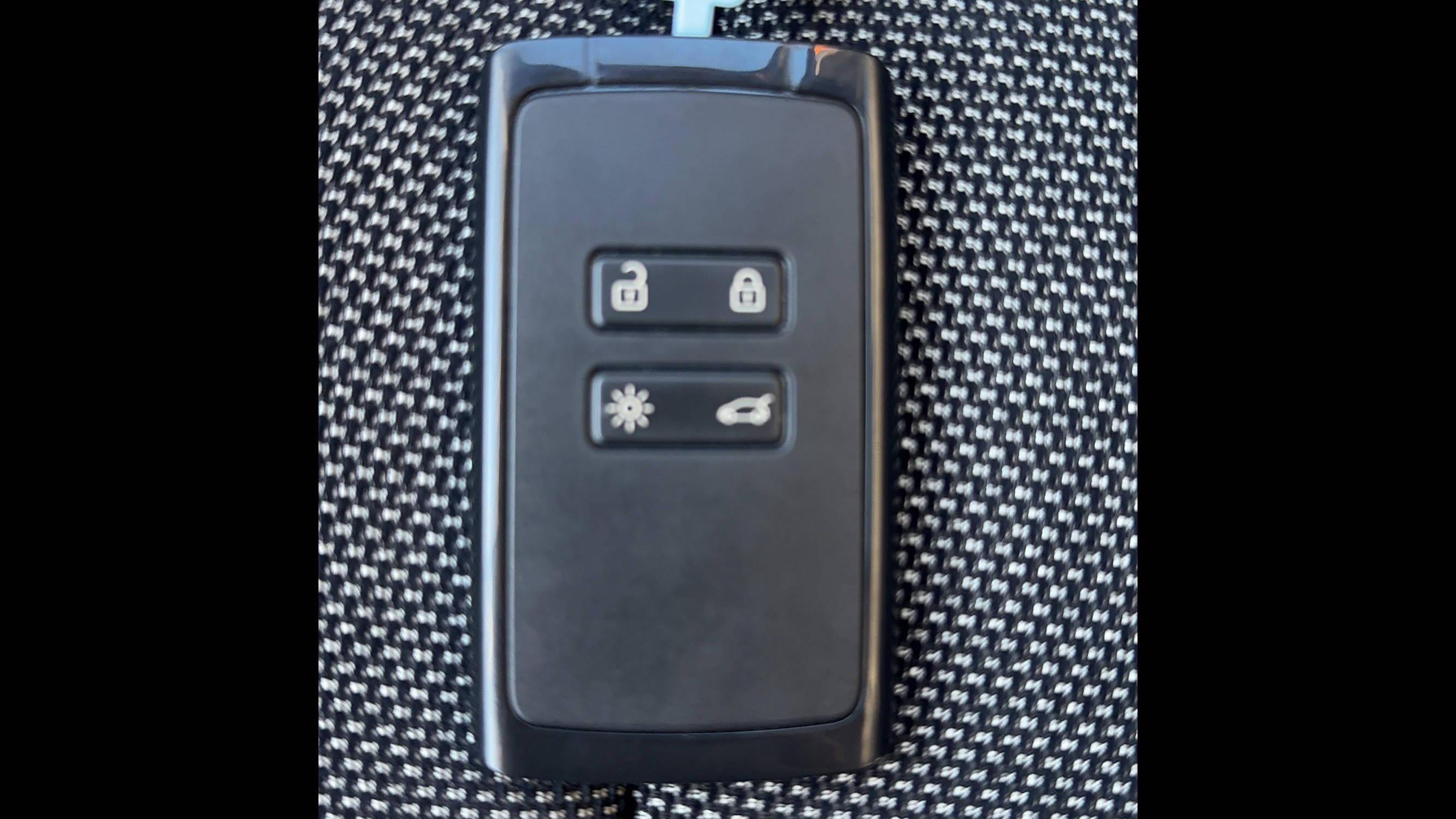 Vente en ligne Renault Captur  E-Tech 145 - 21 au prix de 19 790 €