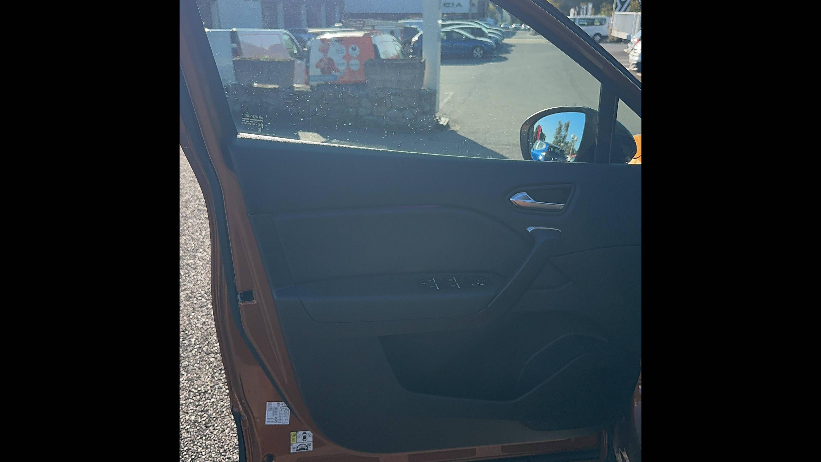 Vente en ligne Renault Captur  E-Tech 145 - 21 au prix de 19 790 €