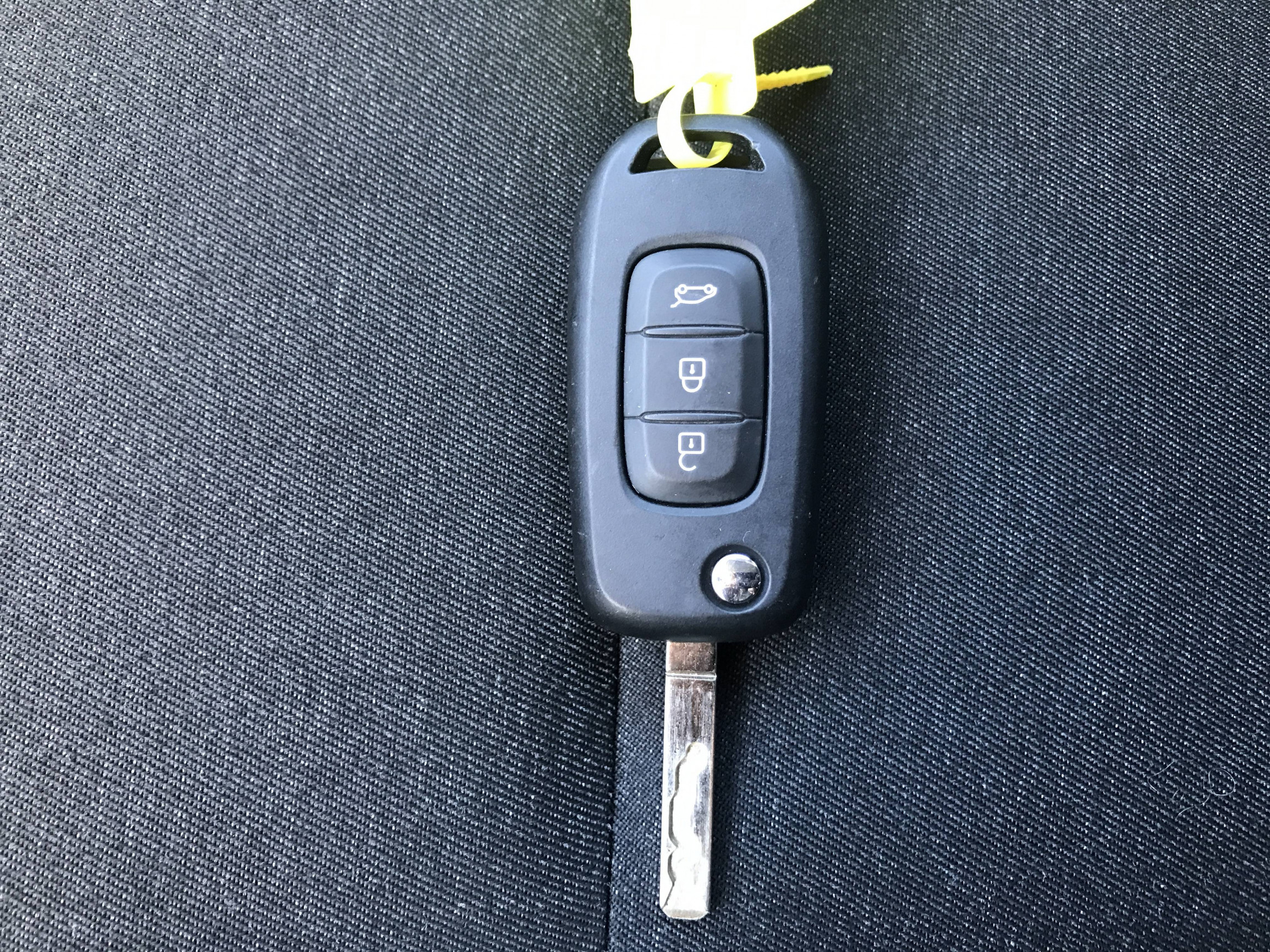 Vente en ligne Renault Clio 5 Clio Blue dCi 85 au prix de 13 790 €