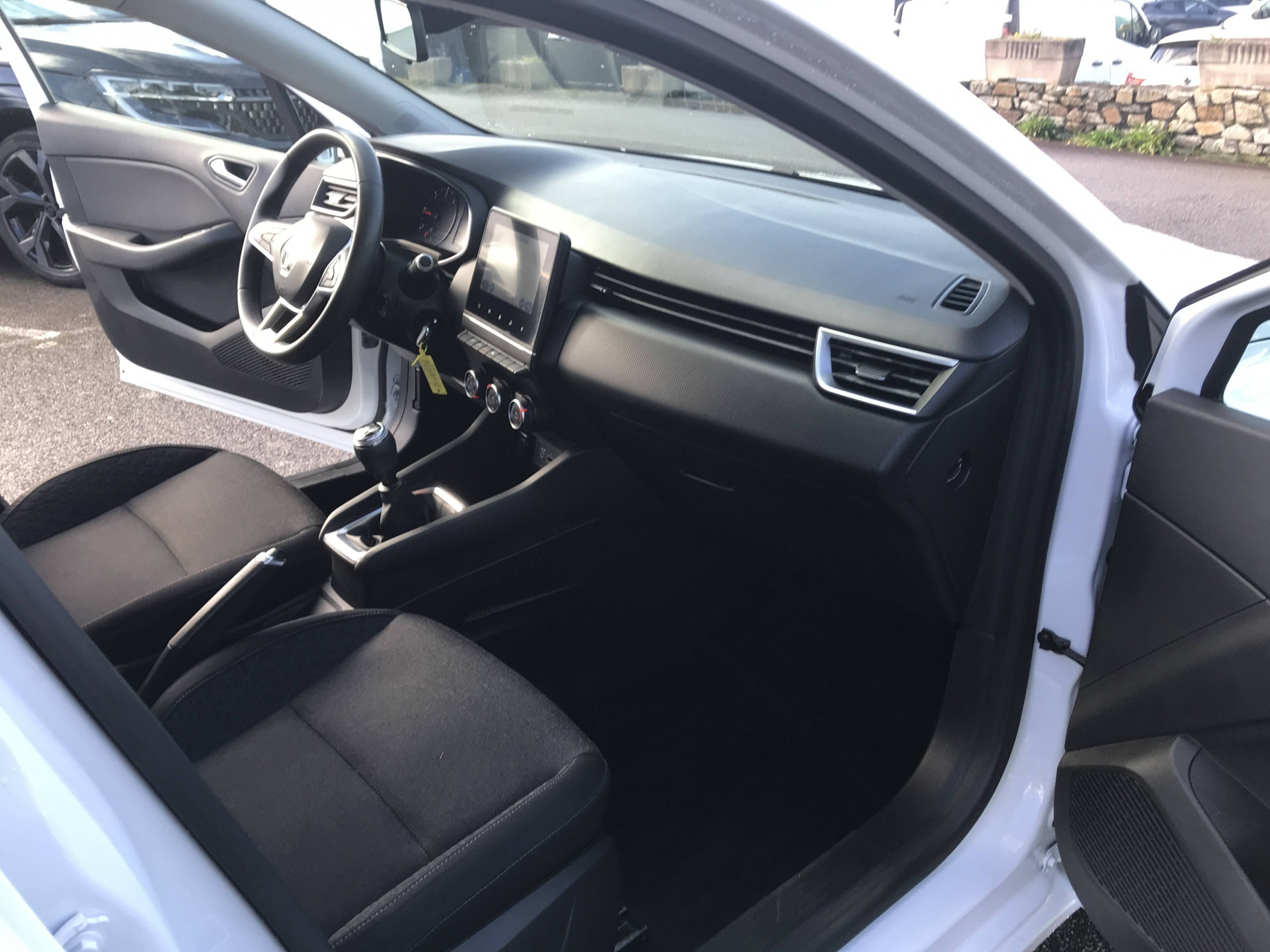 Vente en ligne Renault Clio 5 Clio Blue dCi 85 au prix de 13 790 €