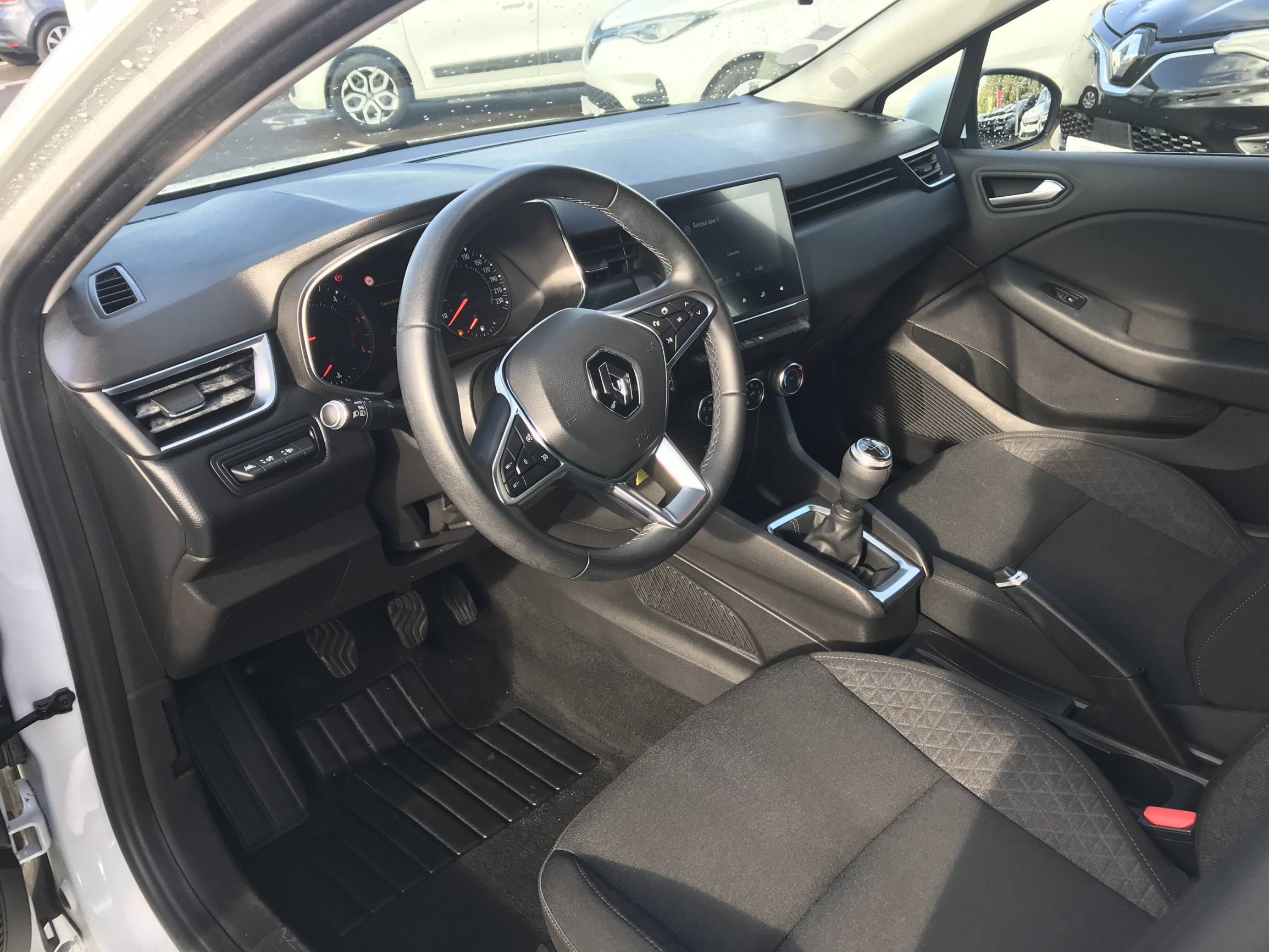 Vente en ligne Renault Clio 5 Clio Blue dCi 85 au prix de 13 790 €