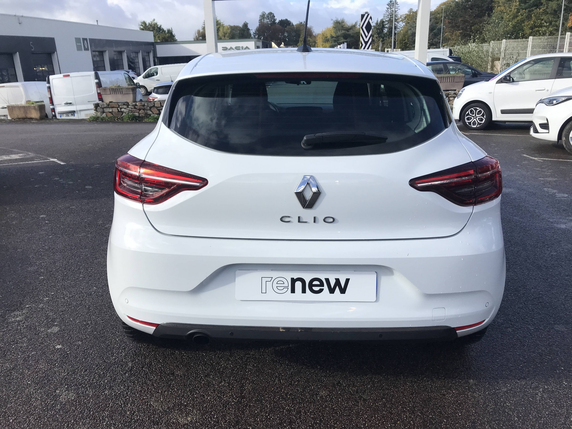 Vente en ligne Renault Clio 5 Clio Blue dCi 85 au prix de 13 790 €