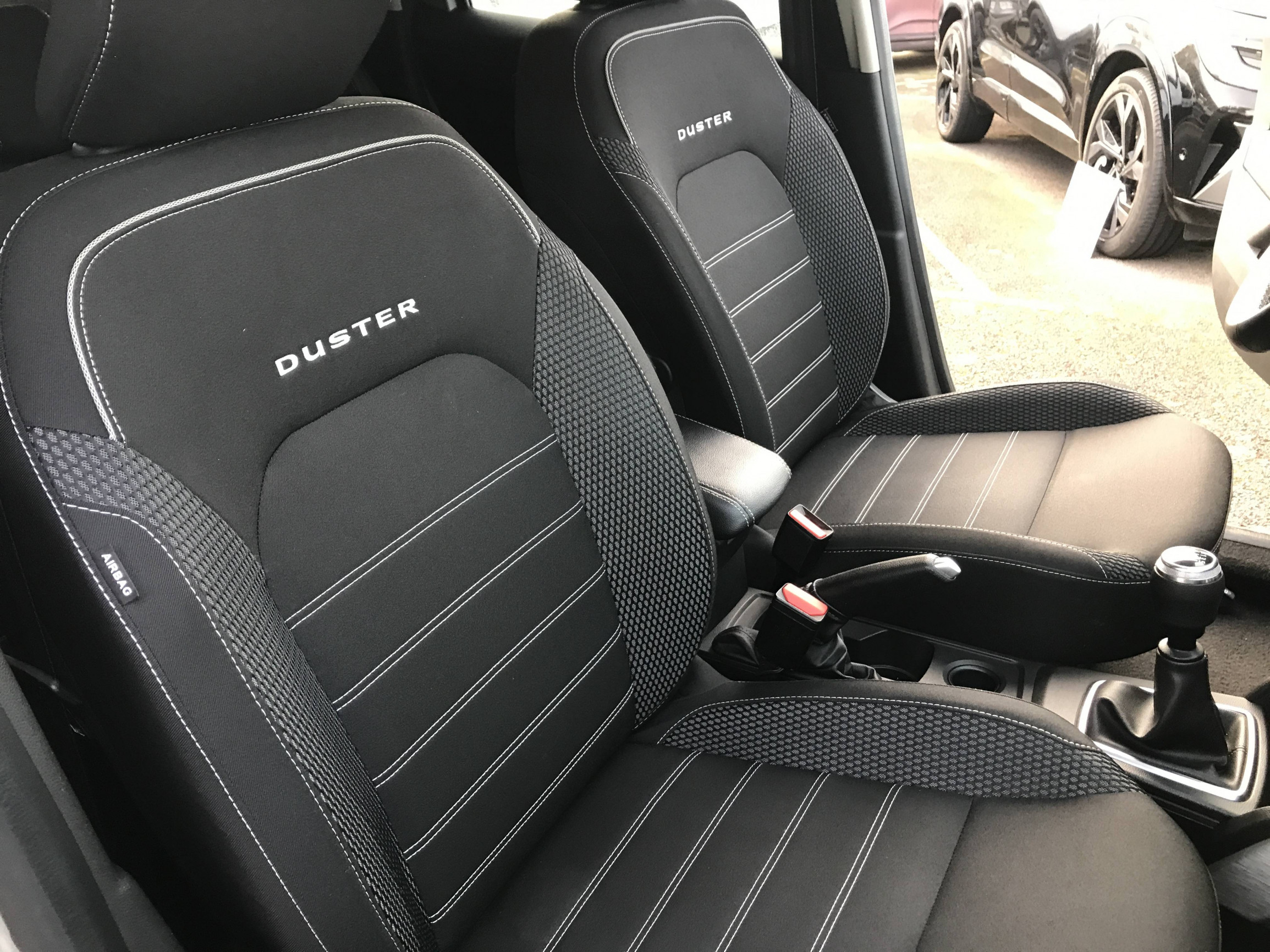 Vente en ligne Dacia Duster  Blue dCi 115 4x2 au prix de 18 590 €