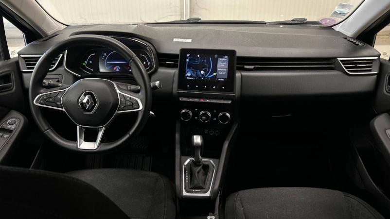 Vente en ligne Renault Clio 5 Clio E-Tech 140 au prix de 15 490 €