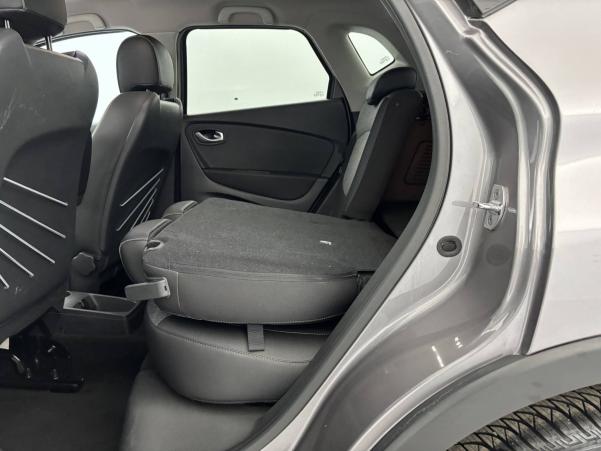 Vente en ligne Renault Captur  dCi 90 EDC au prix de 15 990 €