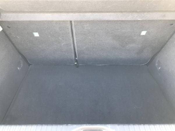 Vente en ligne Renault Clio 5 Clio E-Tech 140 - 21N au prix de 14 490 €