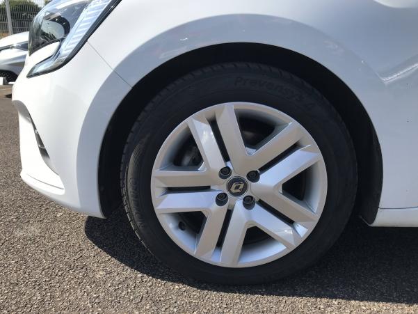 Vente en ligne Renault Clio 5 Clio E-Tech 140 - 21N au prix de 14 490 €
