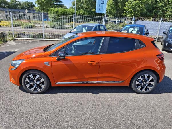 Vente en ligne Renault Clio 5 Clio E-Tech 140 - 21N au prix de 16 990 €