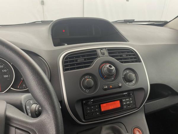 Vente en ligne Renault Kangoo Express  BLUE DCI 80 au prix de 13 990 €