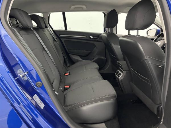 Vente en ligne Renault Megane 4 Estate  Blue dCi 115 EDC au prix de 16 790 €