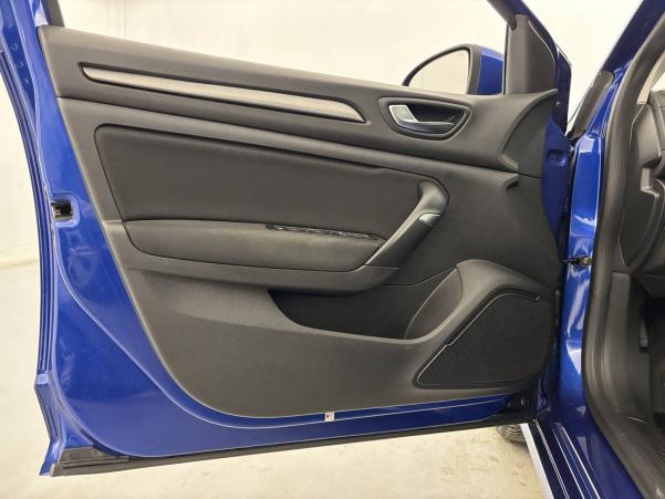 Vente en ligne Renault Megane 4 Estate  Blue dCi 115 EDC au prix de 16 790 €