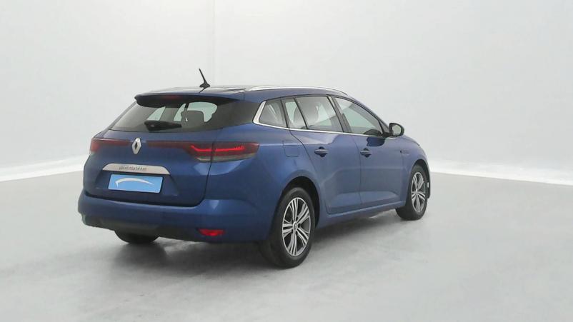 Vente en ligne Renault Megane 4 Estate  Blue dCi 115 EDC au prix de 16 790 €