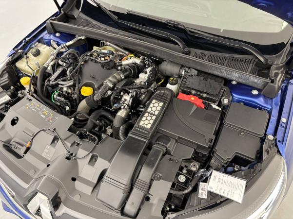 Vente en ligne Renault Megane 4 Estate  Blue dCi 115 EDC au prix de 16 790 €