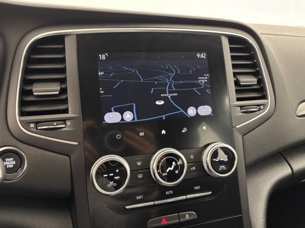 Vente en ligne Renault Megane 4 Estate  Blue dCi 115 EDC au prix de 16 790 €