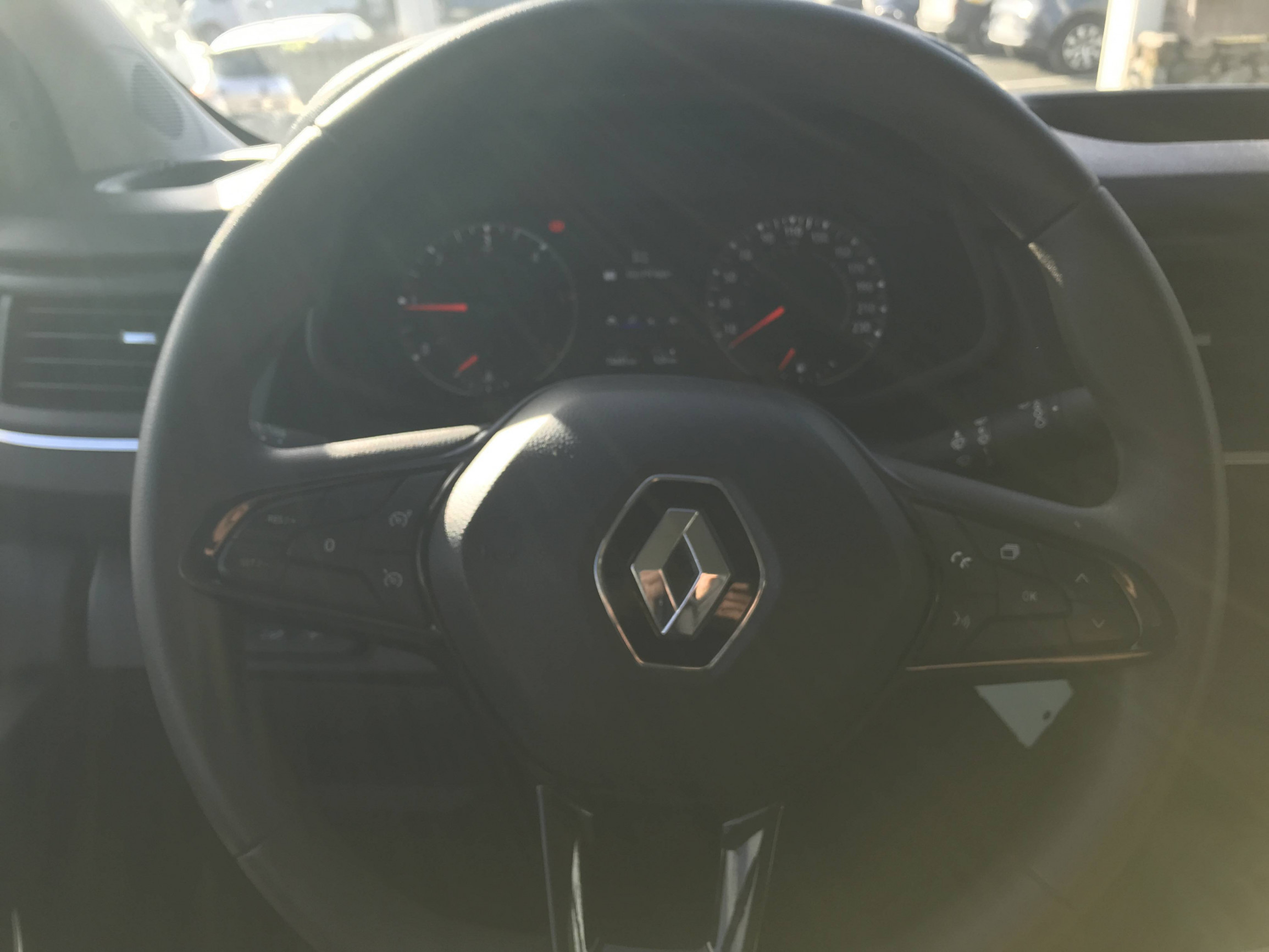 Vente en ligne Renault Trafic 3 Fourgon TRAFIC FGN L1H1 3000 KG BLUE DCI 130 au prix de 22 490 €