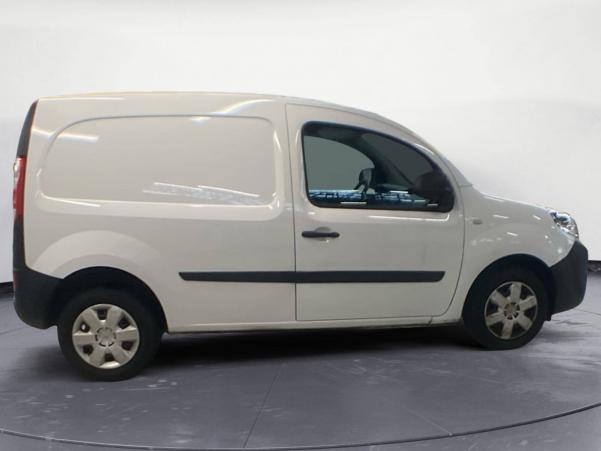 Vente en ligne Renault Kangoo Express  BLUE DCI 95 au prix de 12 490 €