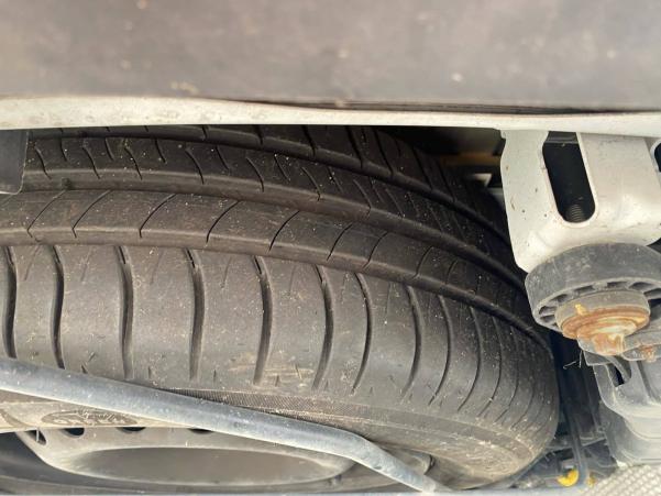 Vente en ligne Renault Kangoo Express  BLUE DCI 95 au prix de 11 990 €