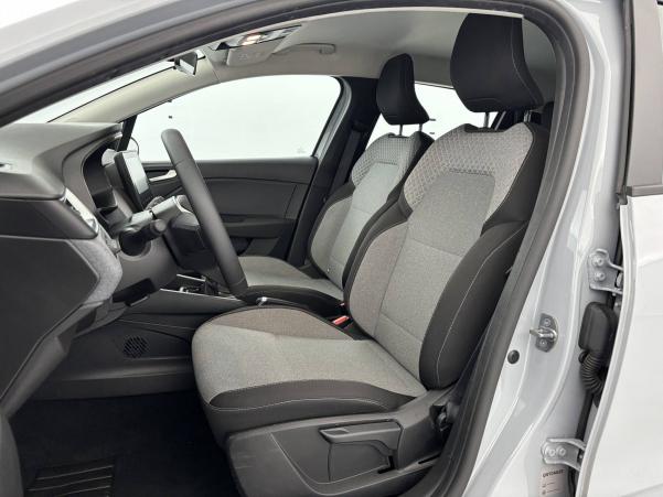 Vente en ligne Renault Clio 5 Clio dCi 100 au prix de 16 590 €