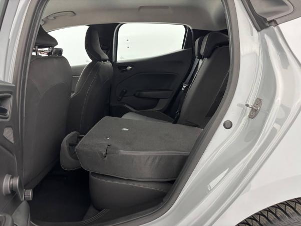 Vente en ligne Renault Clio 5 Clio Blue dCi 100 au prix de 16 590 €