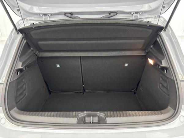 Vente en ligne Renault Clio 5 Clio dCi 100 au prix de 16 590 €