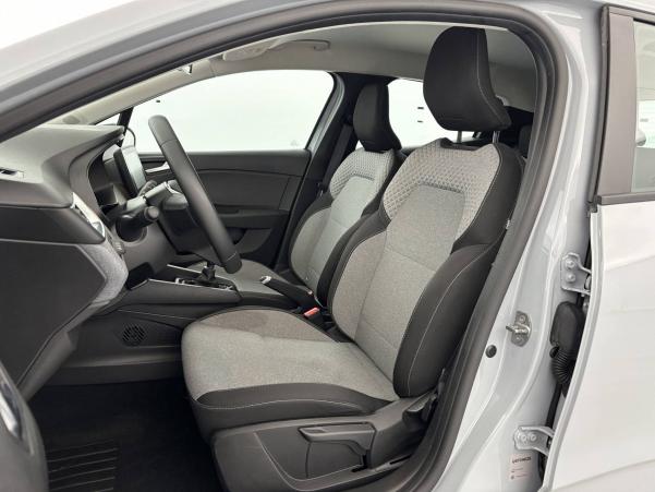 Vente en ligne Renault Clio 5 Clio Blue dCi 100 au prix de 16 590 €