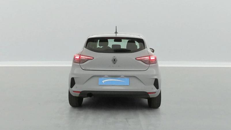 Vente en ligne Renault Clio 5 Clio Blue dCi 100 au prix de 16 590 €