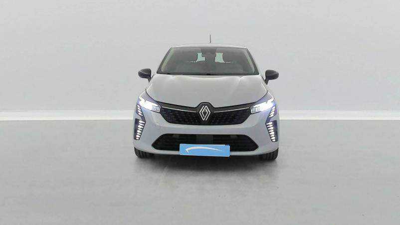 Vente en ligne Renault Clio 5 Clio dCi 100 au prix de 16 590 €