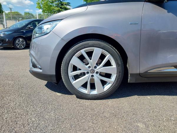 Vente en ligne Renault Scenic 4 Scenic dCi 110 Energy au prix de 13 990 €