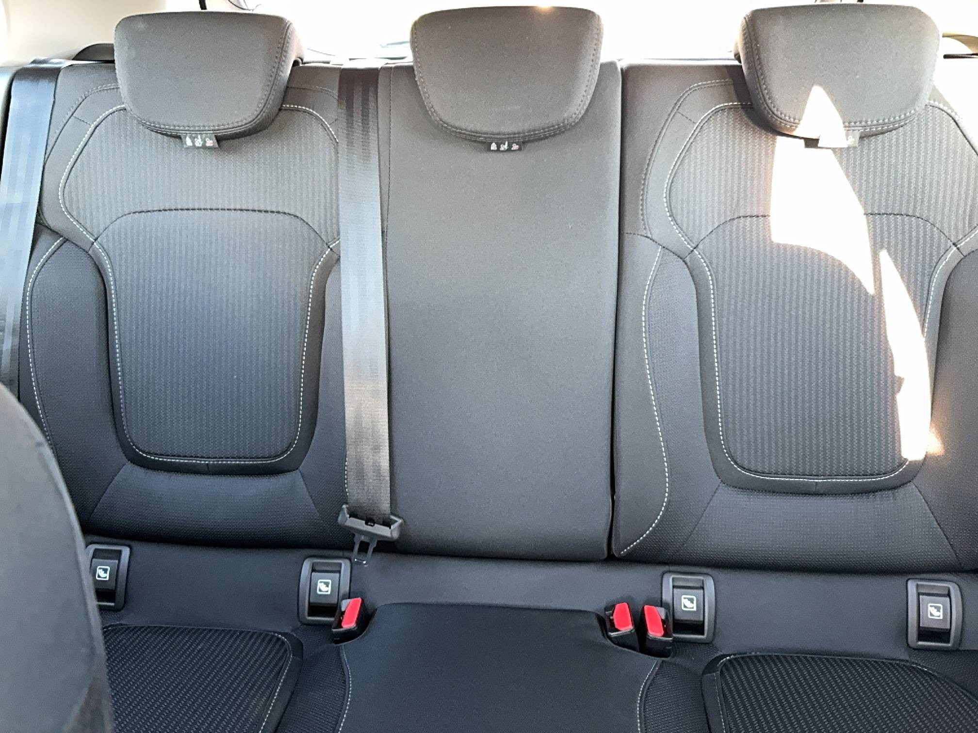 Vente en ligne Renault Megane 4 Mégane IV Berline Blue dCi 115 au prix de 16 490 €