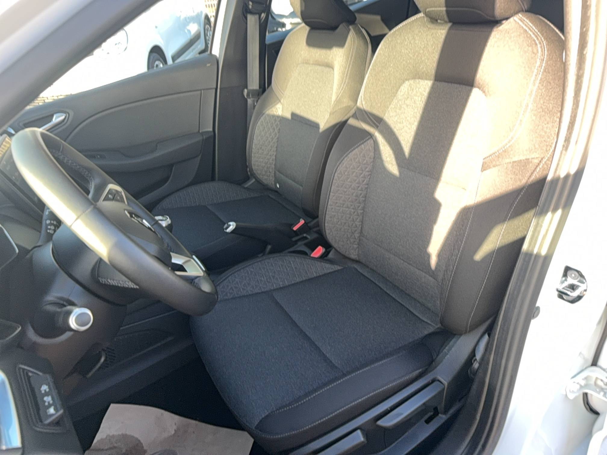 Vente en ligne Renault Clio 5 Clio Blue dCi 115 au prix de 14 990 €