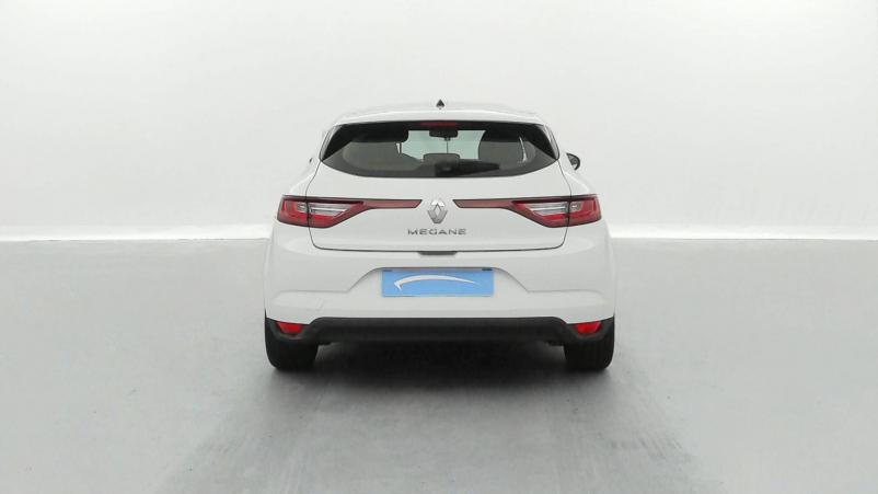 Vente en ligne Renault Megane 4 Mégane IV Berline Blue dCi 115 au prix de 15 990 €