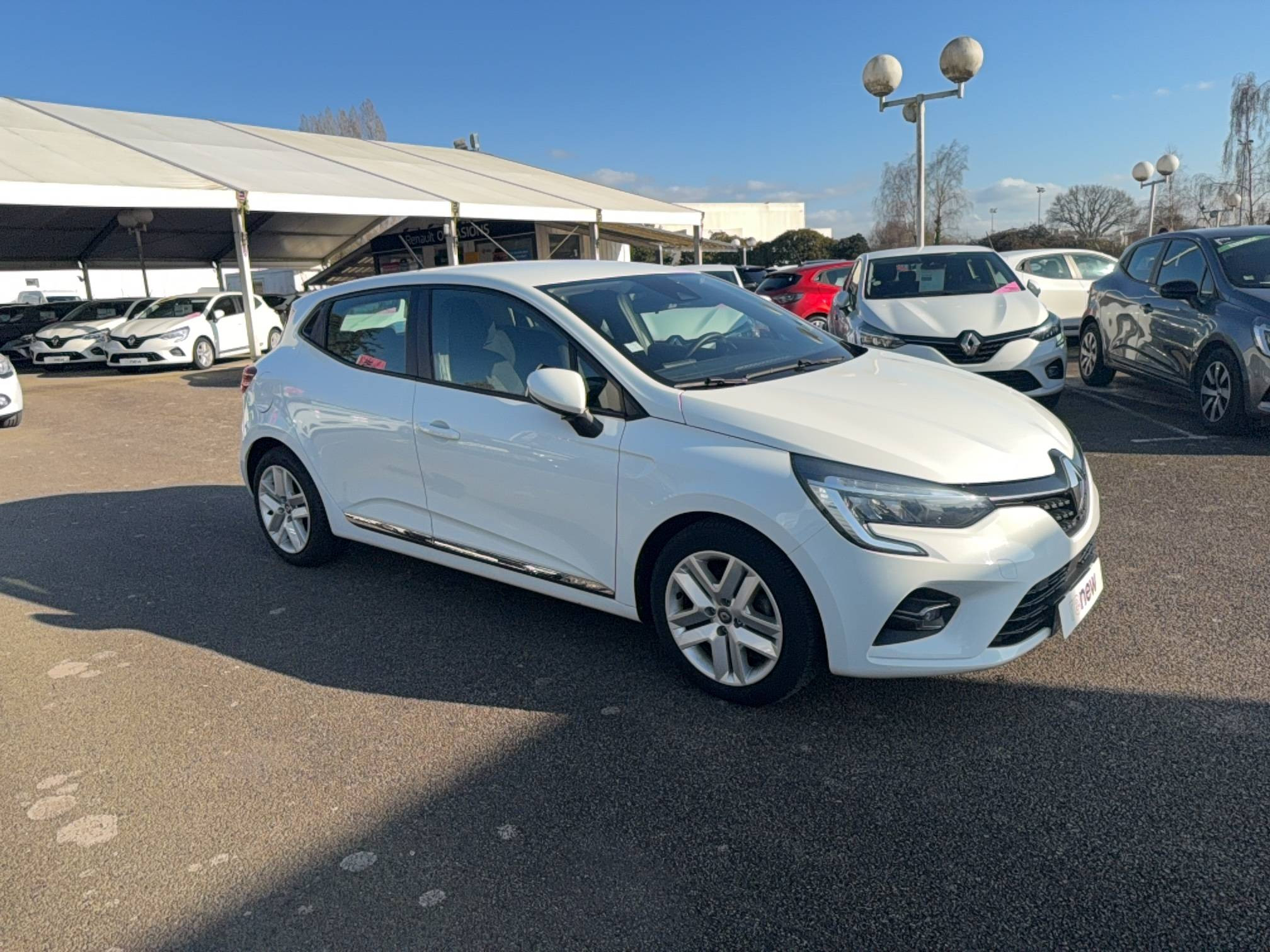 Vente en ligne Renault Clio 5 Clio Blue dCi 115 au prix de 13 990 €