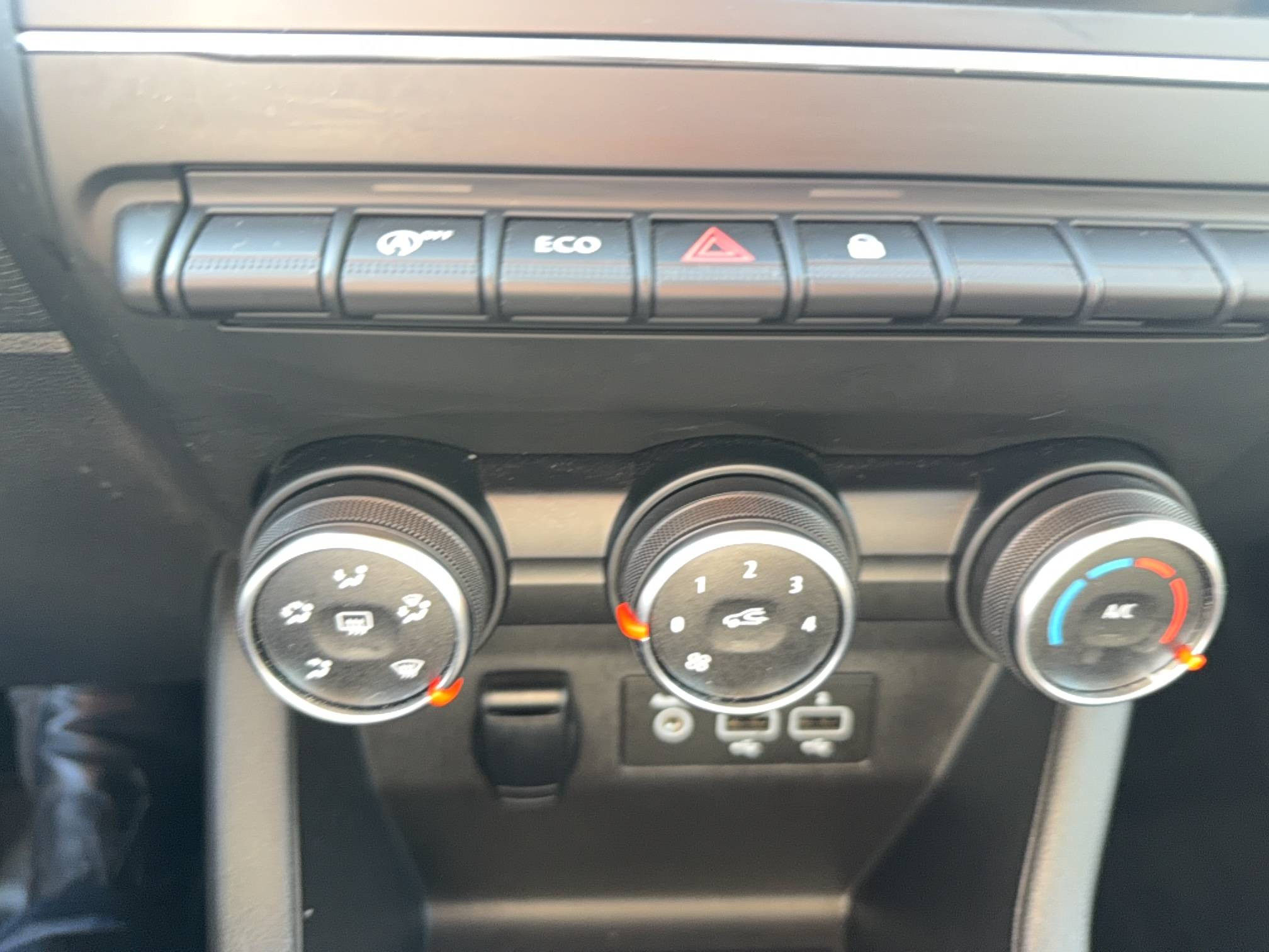 Vente en ligne Renault Clio 5 Clio Blue dCi 115 au prix de 13 990 €