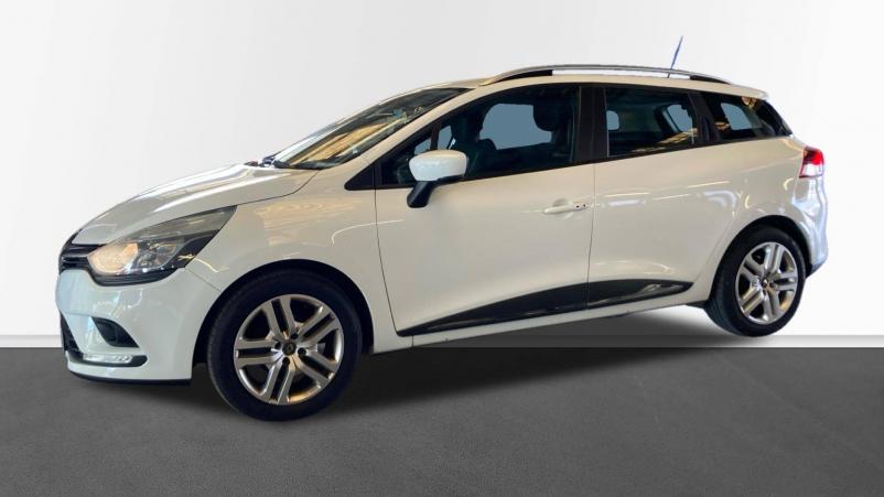 Vente en ligne Renault Clio 4 Estate Clio Estate dCi 90 E6C au prix de 12 490 €