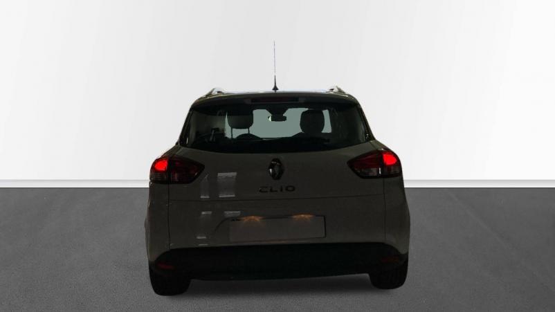 Vente en ligne Renault Clio 4 Estate Clio Estate dCi 90 E6C au prix de 12 490 €